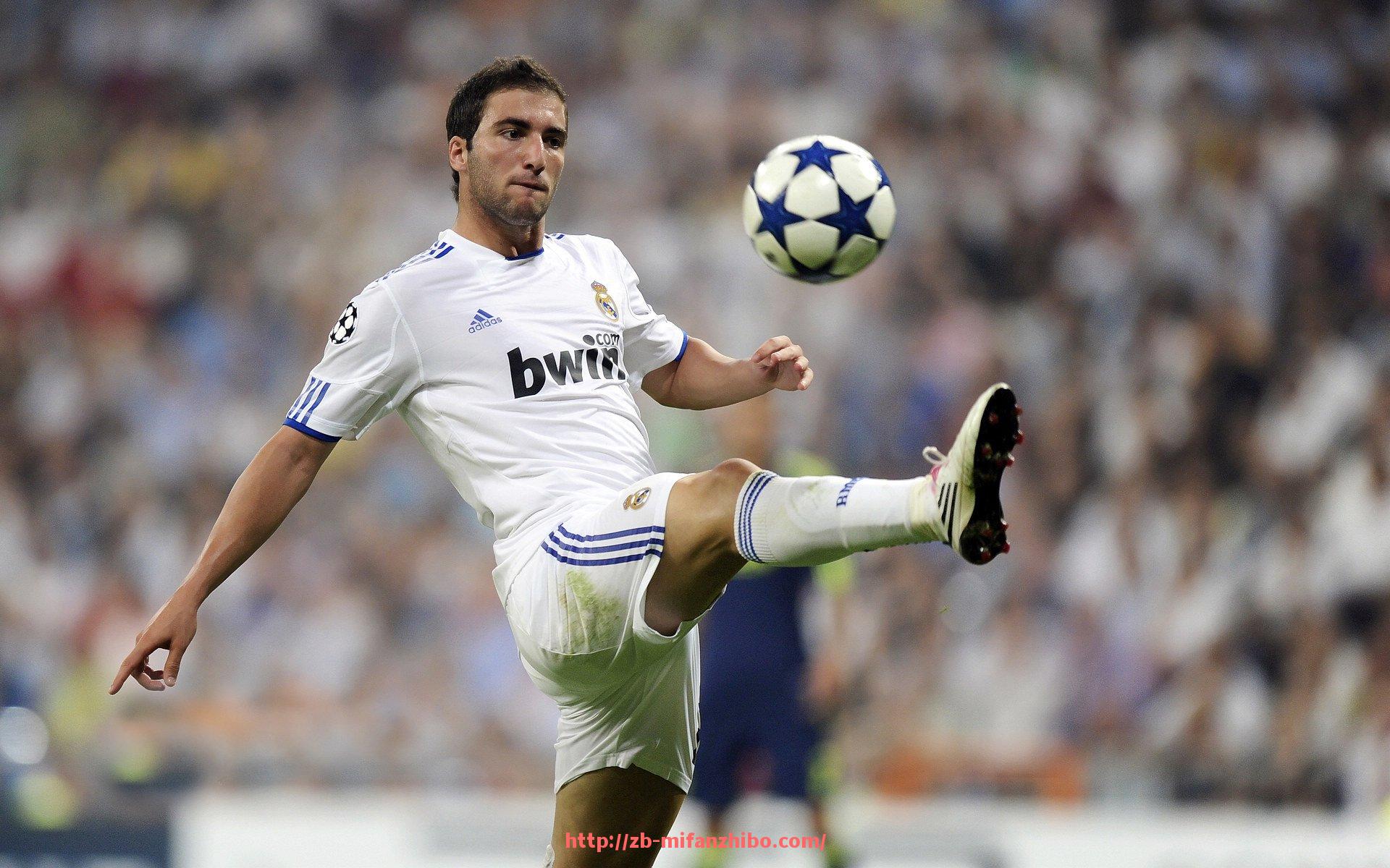 秘饭直播-球员动态：2025年世俱杯球员状态及转会信息追踪